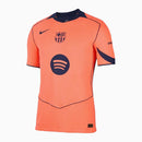 CAMISA NIKE BARCELONA VERSÃO TORCEDOR (2025-2026)